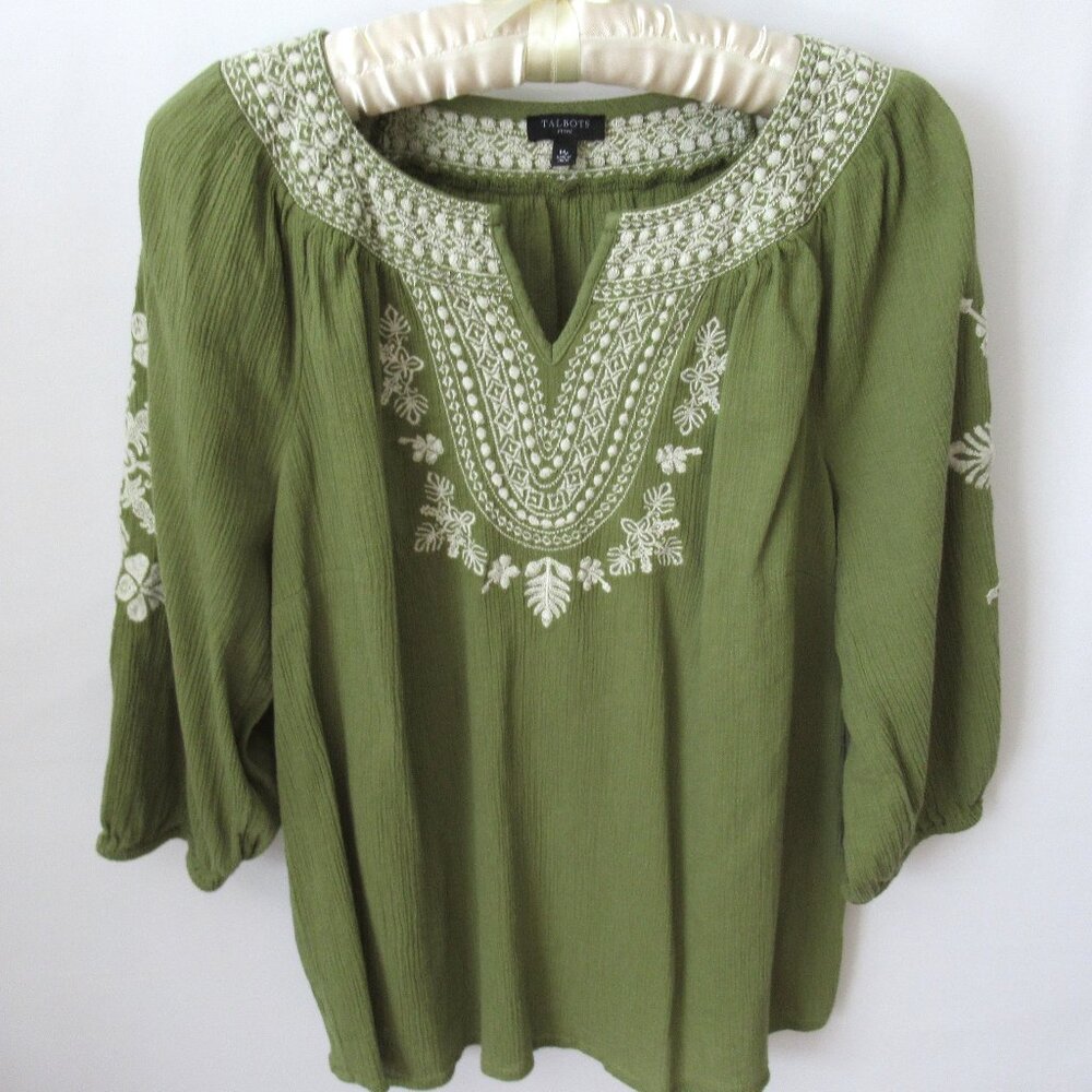 Talbots Pet olive green embroidered 3/4 sleeve pullover top *Sz MP*